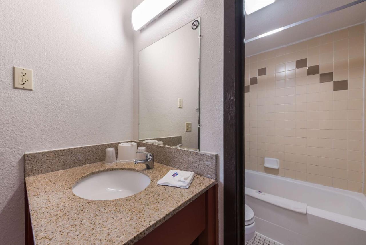 Motel 6-Saint Paul, Mn - I-94 Екстериор снимка